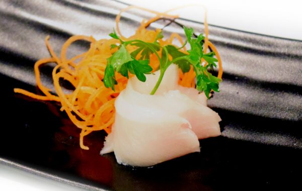 Sashimi poisson blanc (escolar)